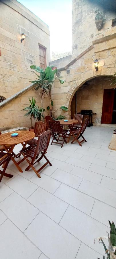 Ta Majsi Farmhouse With Indoor Heated Pool ซานลอว์เรนซ์ ภายนอก รูปภาพ