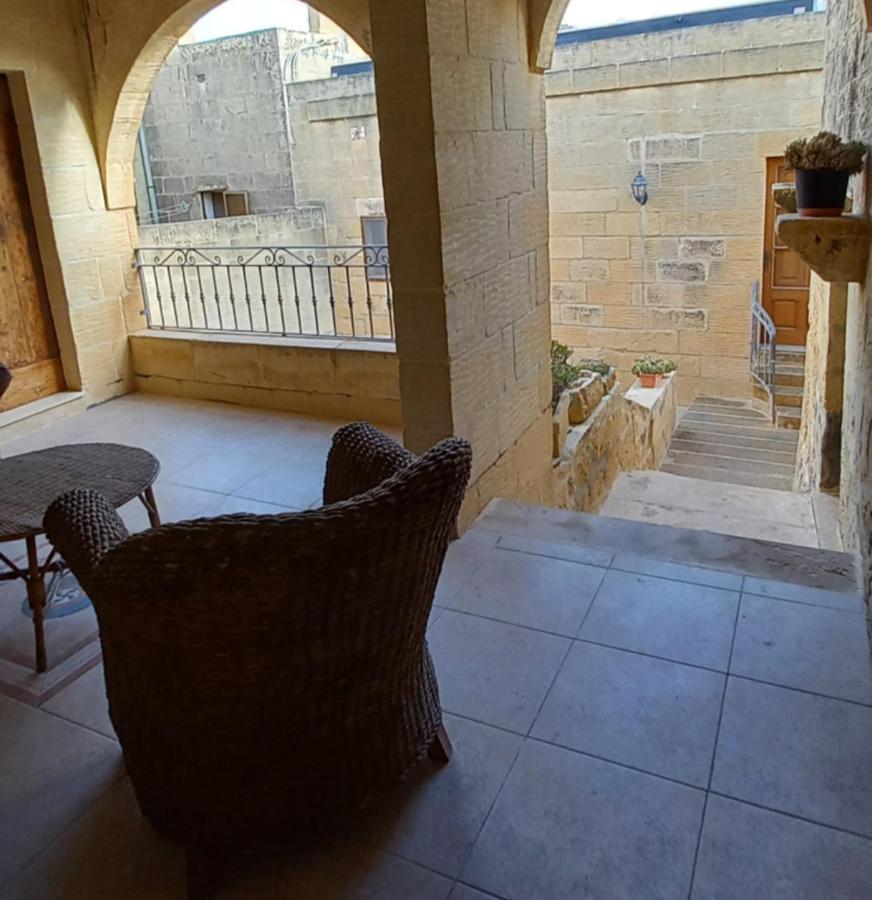 Ta Majsi Farmhouse With Indoor Heated Pool ซานลอว์เรนซ์ ภายนอก รูปภาพ